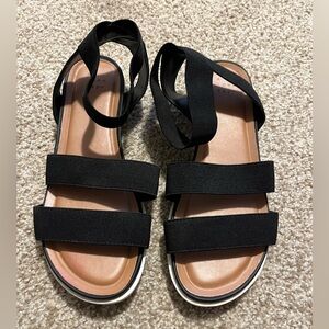 A New Day Black Minimalist Sandals